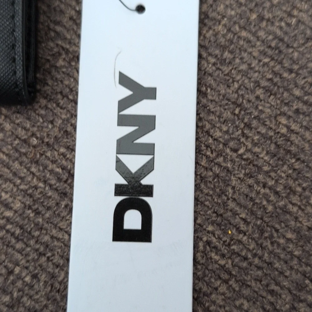 NWT DKNY Black Textured Bifold Mini Wallet